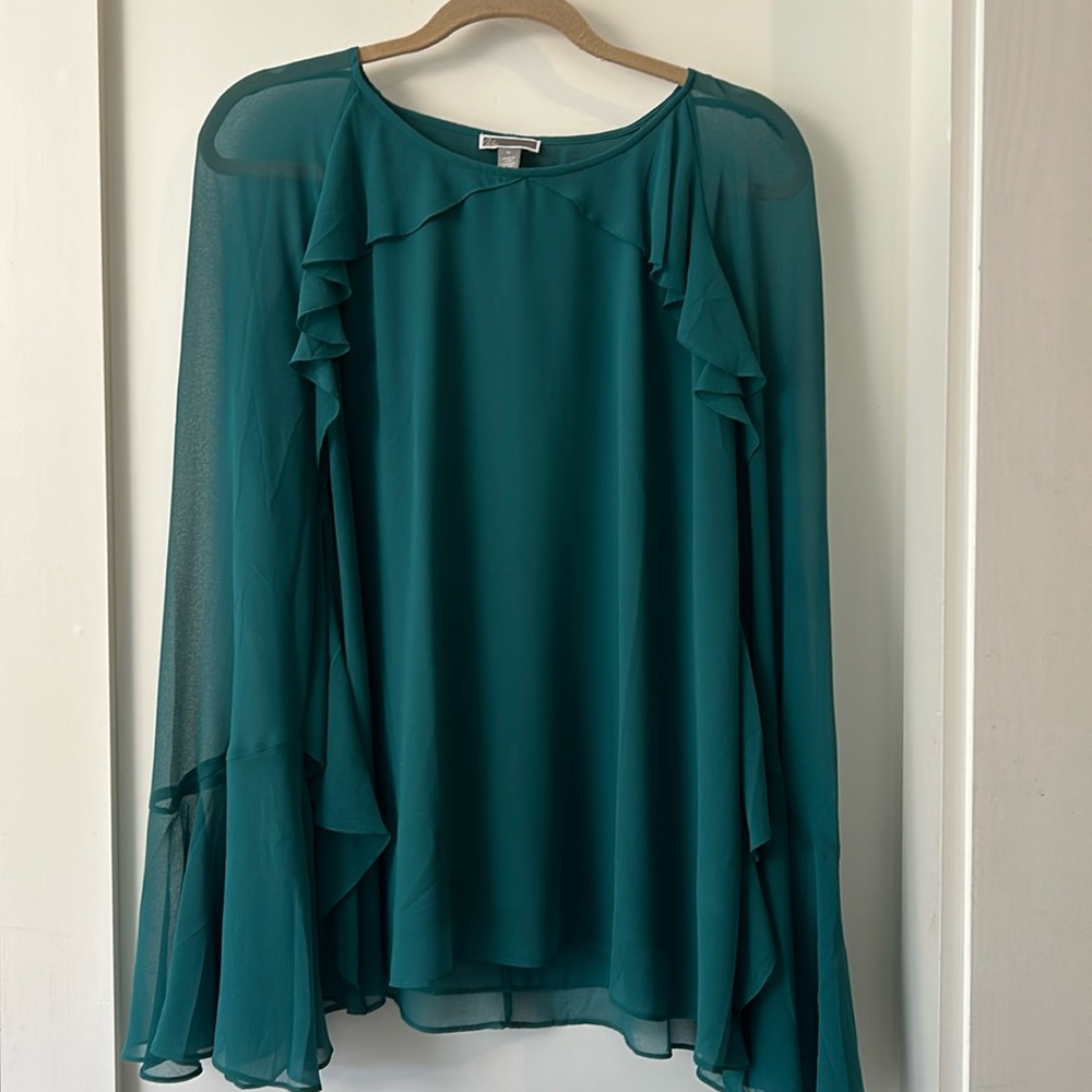 Brand new green blouse I can ship before holiday!